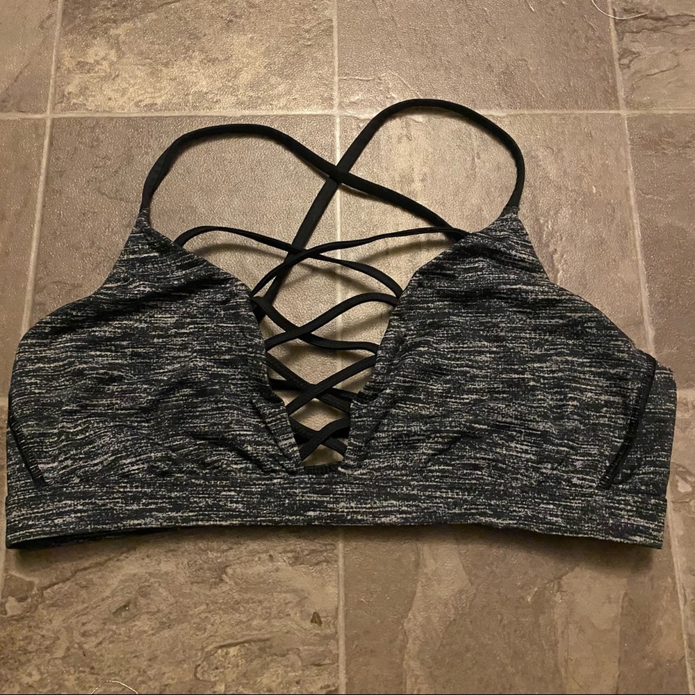 VS sports bra